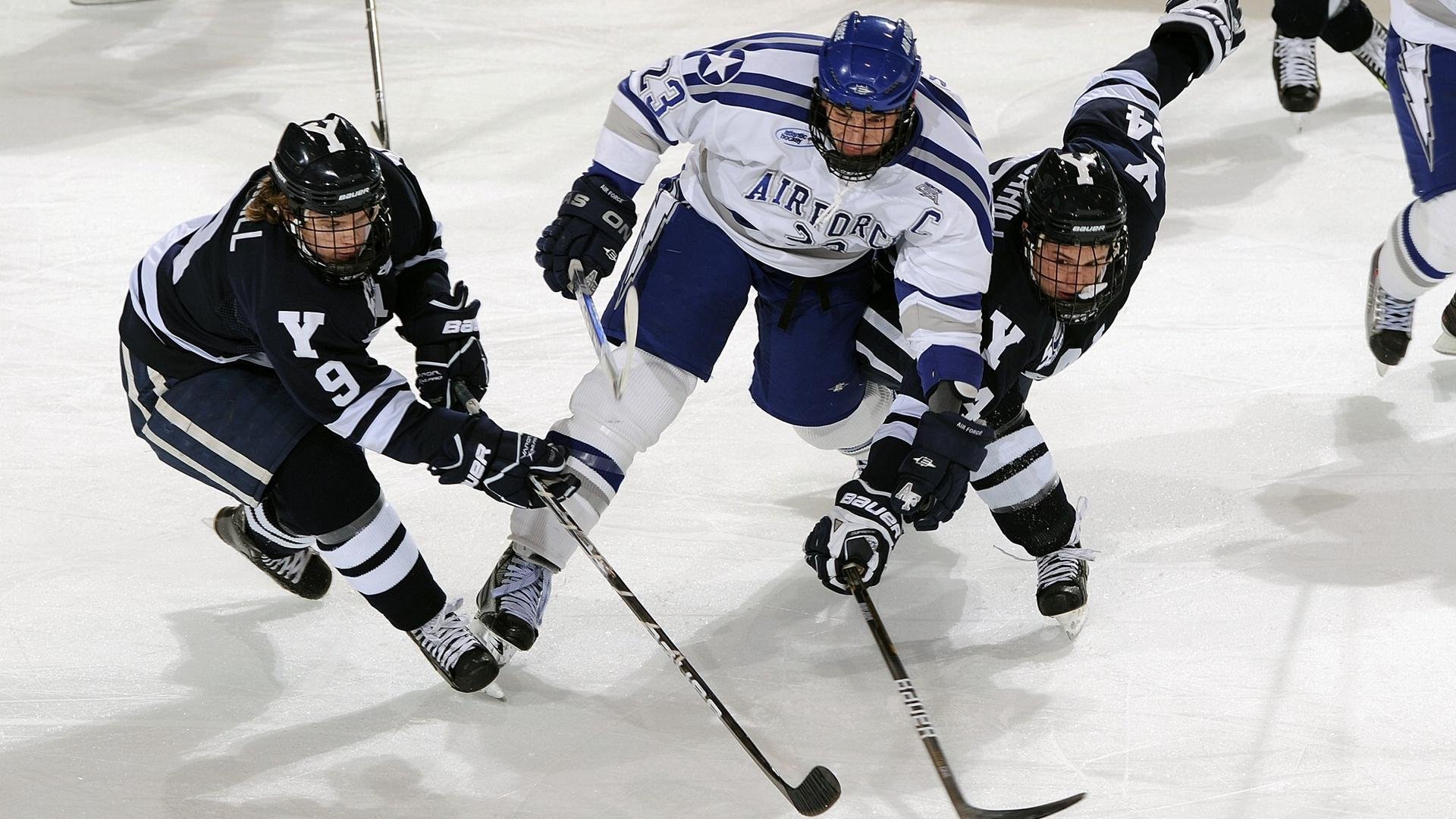 加拿大队赛制解析：如何通过赛制安排打造灵活战术应对强队，加拿大的比赛